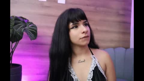 gummyluv online show from April 8, 10:23 pm