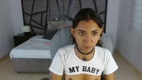 hamber_reyes online show from October 6, 1:06 pm
