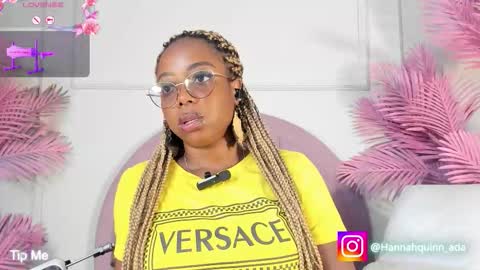 hanaahquinn online show from March 4, 11:39 am