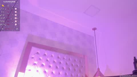 Hanna Lee online show from January 22, 12:38 pm