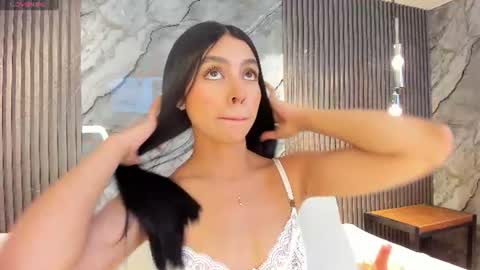 Hanna S online show from July 21, 11:44 am