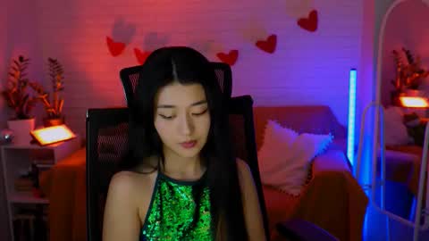 hannarosie online show from February 7, 5:50 pm