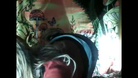 happygirl4444 online show from February 28, 3:28 am