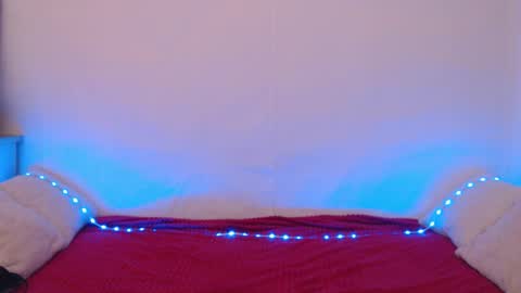 Emily online show from January 9, 10:25 pm