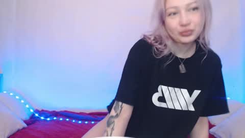 Emily online show from December 13, 9:43 pm