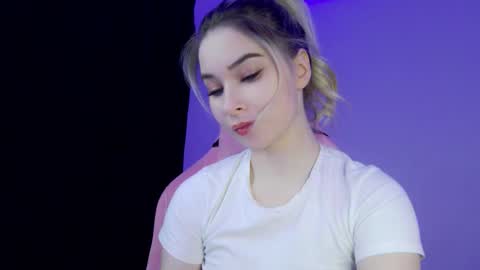 Anna online show from February 21, 7:58 pm