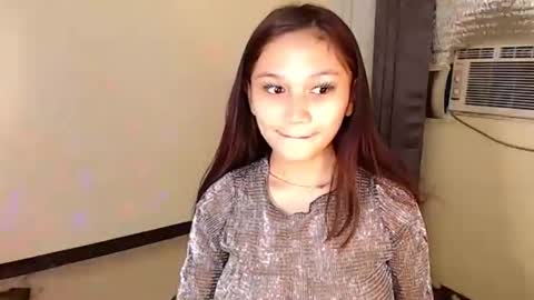 hazel_loves_you143 online show from September 16, 5:26 am