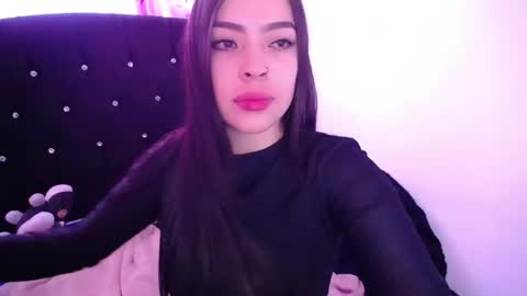   online show from March 3, 8:26 pm