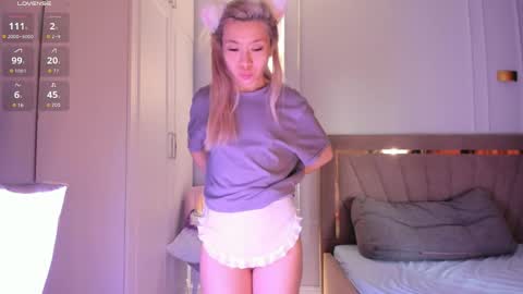 Call me Mia online show from April 7, 2:46 am