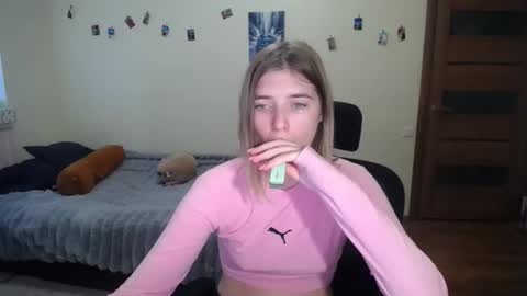 helen_woww online show from March 4, 2:12 pm