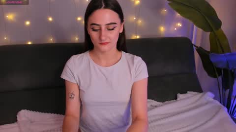 Helen online show from December 22, 8:47 pm