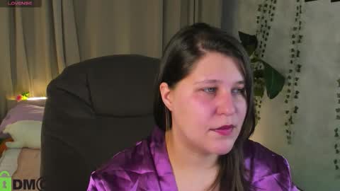 helenahoffmann online show from February 24, 4:11 am