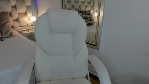 hellen_amazing online show from February 27, 3:47 am