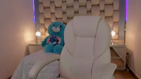 hellen_amazing online show from December 20, 4:31 am