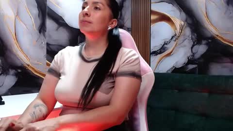 Hellen.  online show from April 20, 11:35 am