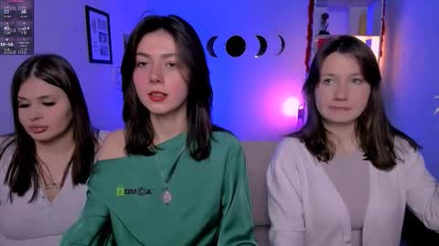 Helli online show from March 1, 9:25 pm