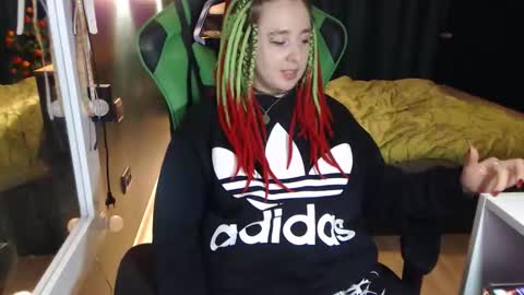 Hentaishiing online show from March 17, 6:45 pm