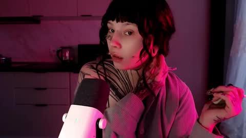 dirty Diana online show from February 10, 1:11 pm