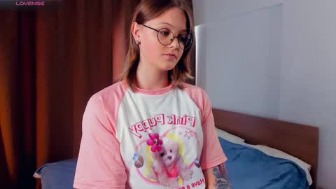 Sally online show from September 20, 6:12 am