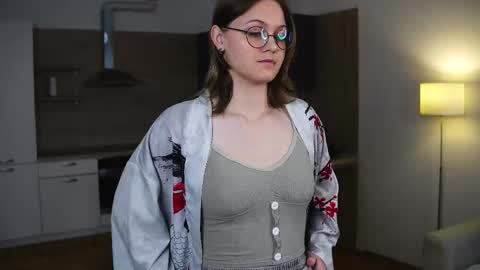 Sally online show from September 25, 5:39 am