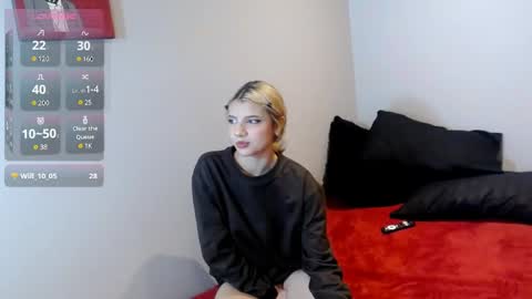 hi_scarlett online show from December 21, 9:23 am