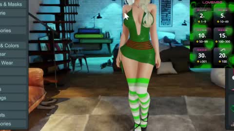 Snapshot of hikary__moon chatting on December 3, 6:49 pm Eva online show from December 3, 6:49 pm