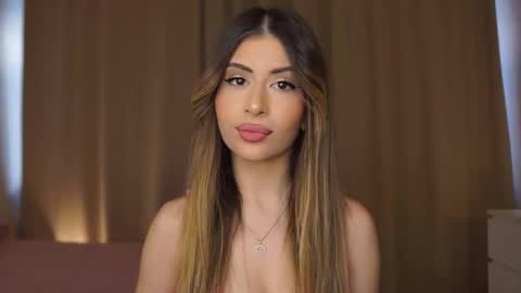 Moni Monica online show from February 7, 8:18 am