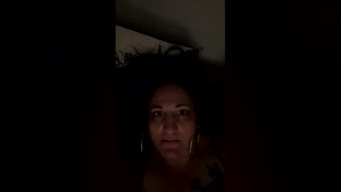holdmedown88 online show from May 21, 7:06 am