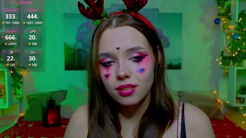 Lux online show from December 24, 5:23 pm