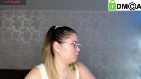 Snapshot of holy_michela chatting on January 10, 6:09 am Welcome guys  Pleasure to see you all here  My name is MichaelaTip menu is active Private is open  online show from January 10, 6:09 am