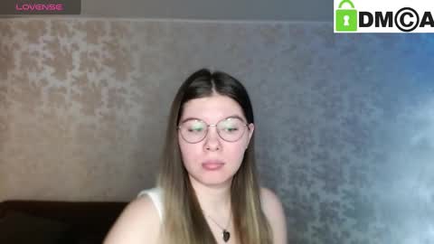 Snapshot of holy_michela chatting on January 11, 2:20 am Welcome guys  Pleasure to see you all here  My name is MichaelaTip menu is active Private is open  online show from January 11, 2:20 am