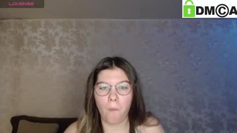 Snapshot of holy_michela chatting on December 4, 4:10 am Welcome guys  Pleasure to see you all here  My name is MichaelaTip menu is active Private is open  online show from December 4, 4:10 am