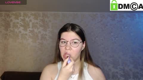 Snapshot of holy_michela chatting on December 5, 2:20 am Welcome guys  Pleasure to see you all here  My name is MichaelaTip menu is active Private is open  online show from December 5, 2:20 am