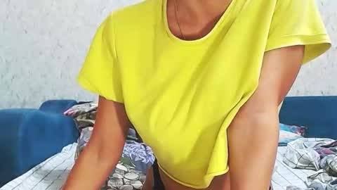 HolyJulie online show from November 25, 6:53 pm