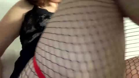 honeeybabyy online show from December 26, 8:28 am