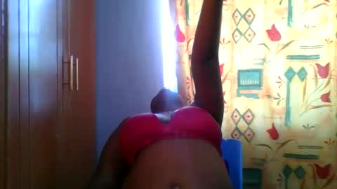 honey_beb online show from November 13, 10:03 am