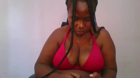 honey_beb online show from November 12, 10:02 am