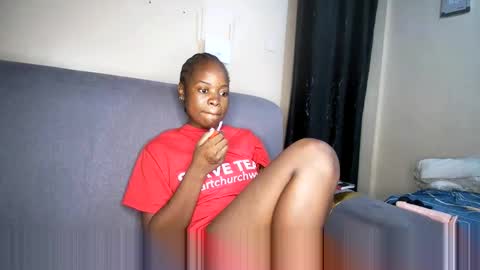 honey drop online show from February 5, 11:02 am