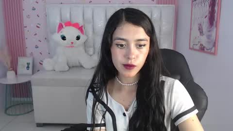 Snapshot of honey_torres_sub chatting on January 23, 8:13 pm HONEY online show from January 23, 8:13 pm