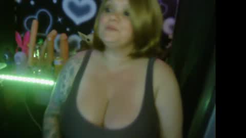 honeychambers online show from July 15, 10:47 pm