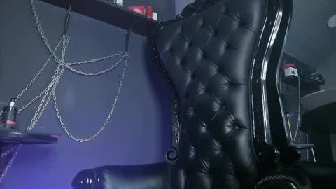Call me Honey  or maybe Demoni  online show from May 13, 4:24 pm