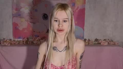 Lisa online show from February 16, 4:12 am