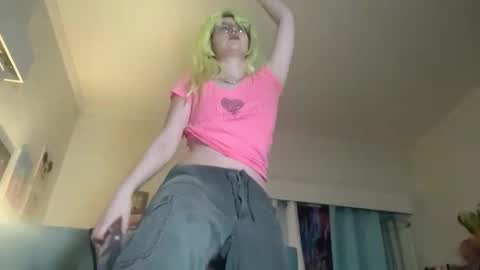 Emi Rose online show from February 3, 6:22 am