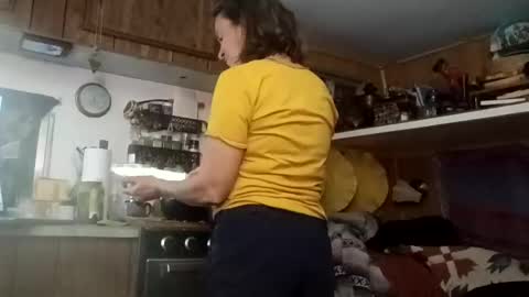 hoodoou online show from January 17, 2:08 am