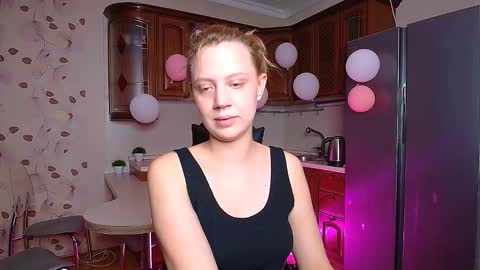 Snapshot of hope_happyyy chatting on September 14, 7:06 am hope happyyy online show from September 14, 7:06 am