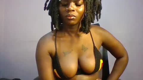 phanice online show from April 1, 1:41 pm