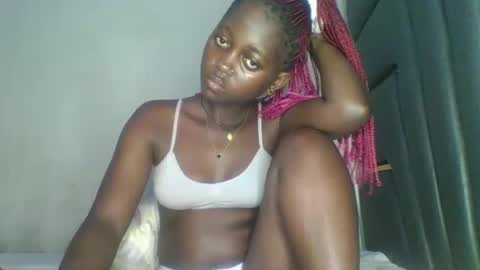 Bella online show from March 2, 6:36 am