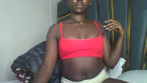 Bella online show from November 10, 6:58 pm