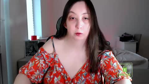 Lila online show from April 14, 3:23 pm