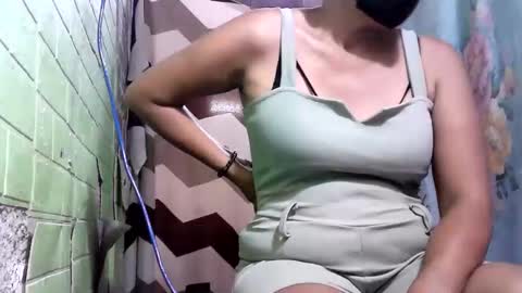 hot_asianmoma online show from April 22, 3:36 am